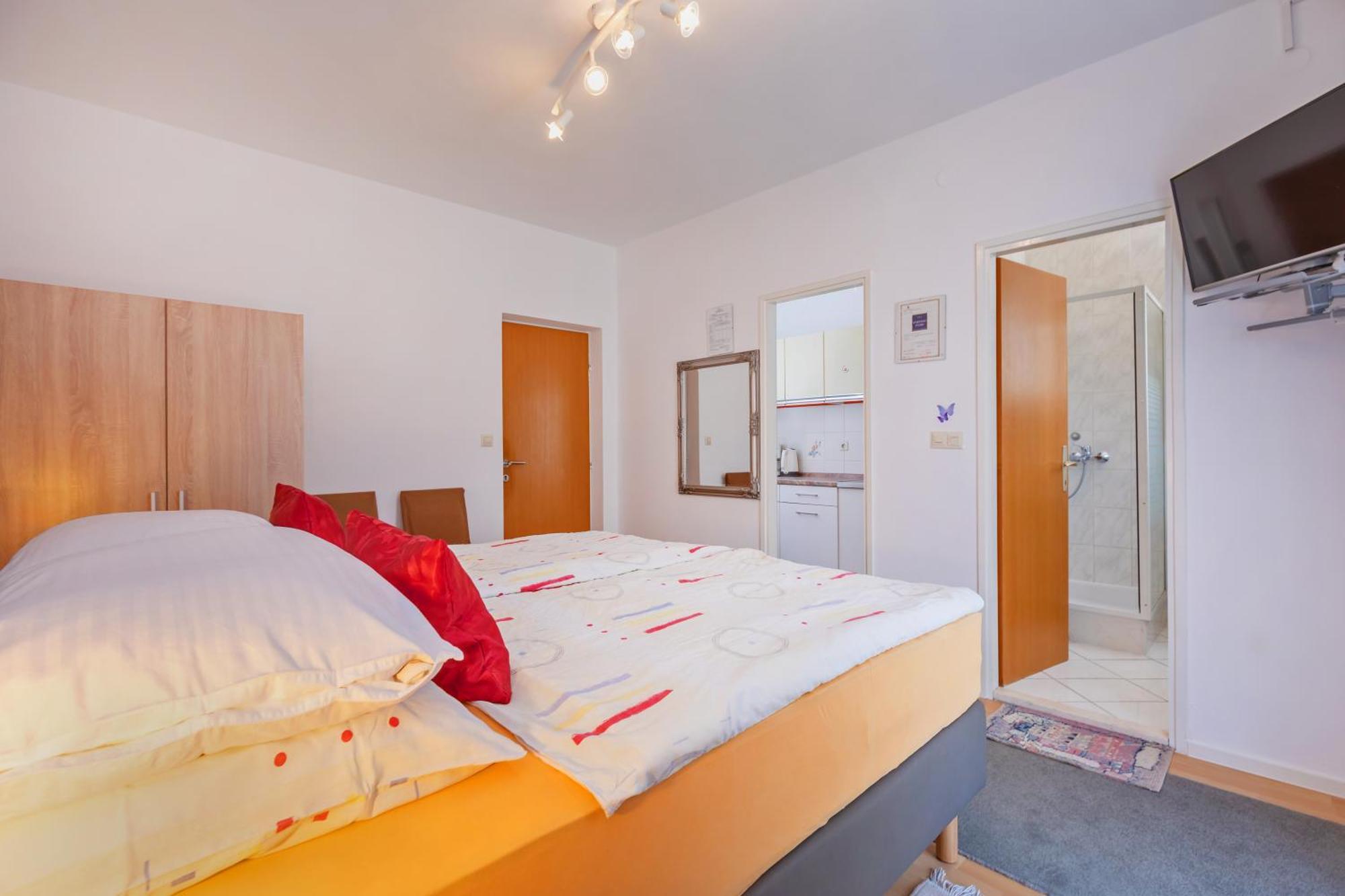 Apartments Galic Mlini Exterior foto